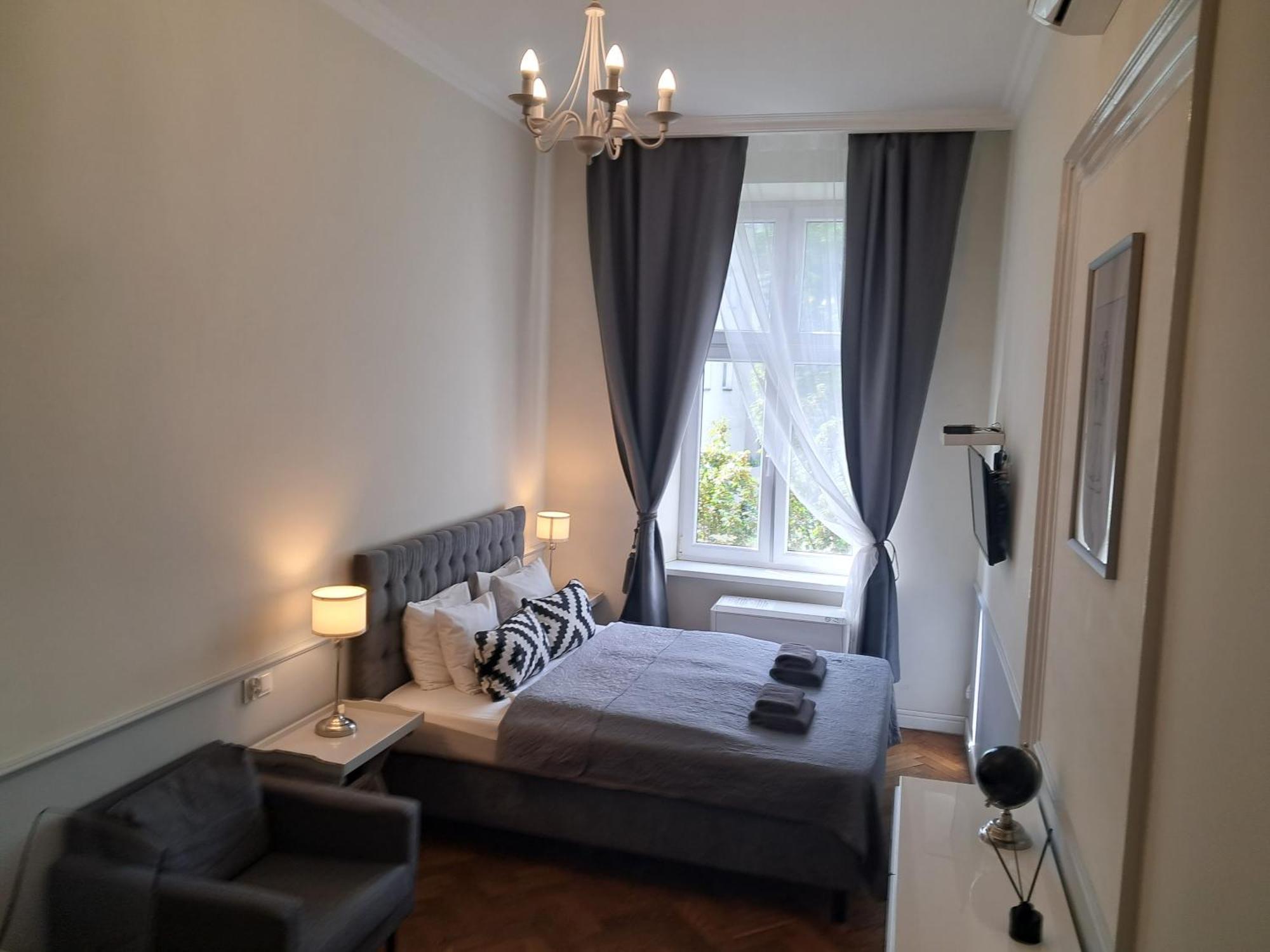 Angel House Aparthotel Krakow Bagian luar foto