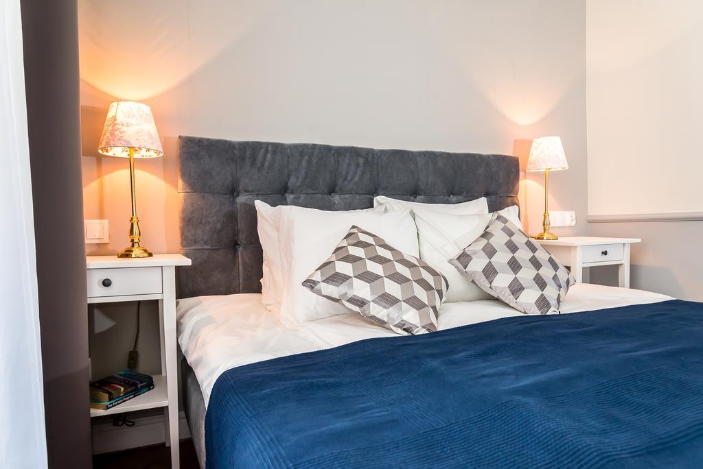 Angel House Aparthotel Krakow Bagian luar foto